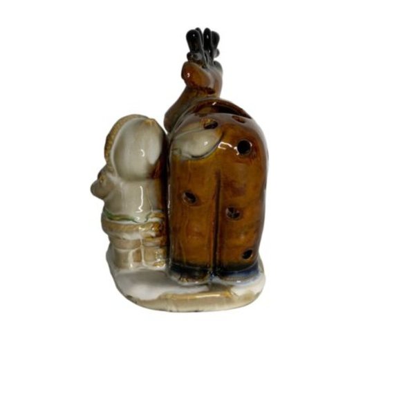 Yankee Candle Kids Feeding a Moose Apples Winter Tealight Candle Holder NWOB - Picture 4 of 6